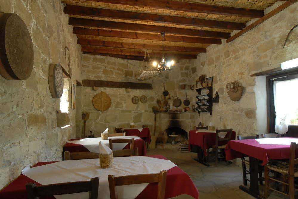 Vasilias Nikoklis Inn Nikoklia Exterior foto